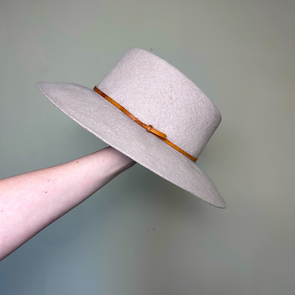 Womens Wide-brimmed Taupe Fashion Hat 100% Wool Casual Fedora Cowgirl Hat